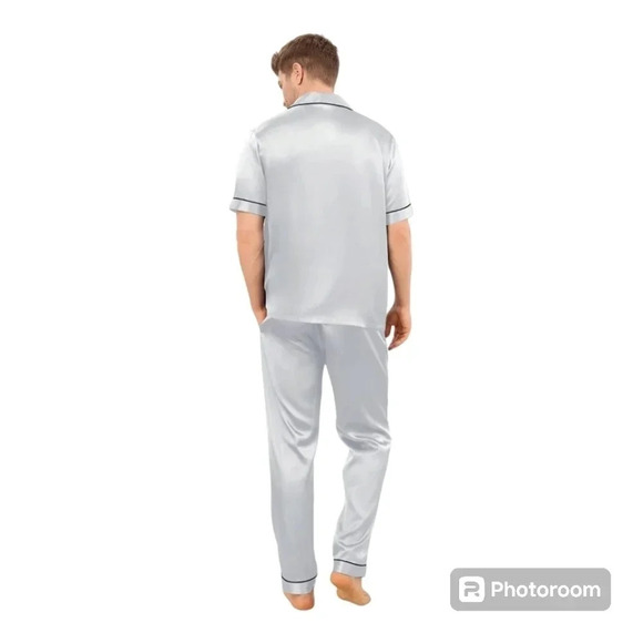 SWOMOG Men's Satin Pajama Set - Picture 2 of 3